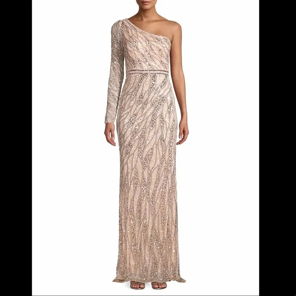 Mac Duggal
One-Shoulder Sequin Gown - Picture 4 of 9